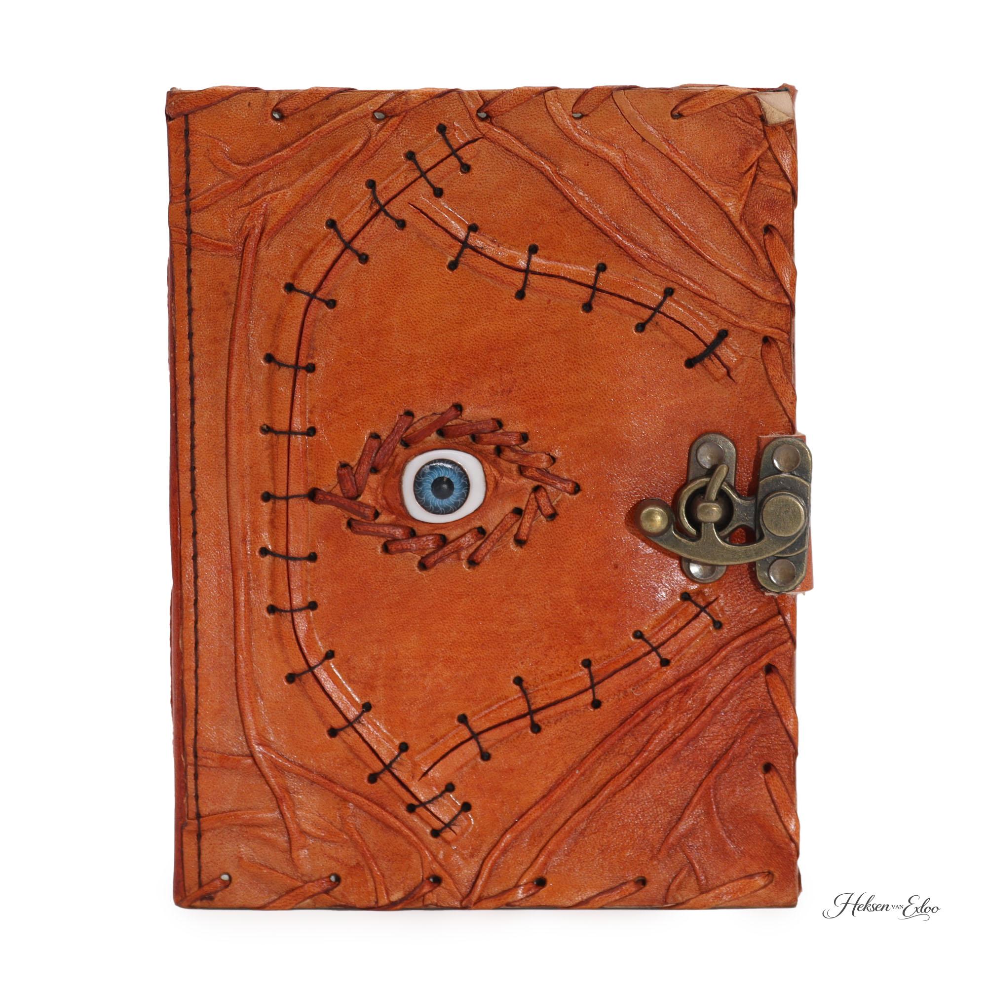 Book of Shadows of Grimoire van huid/leer met een wakend oog 2